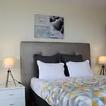 Hills And Atlantic Ocean Retreat - Conceicao House Holiday home Calheta (Madeira)