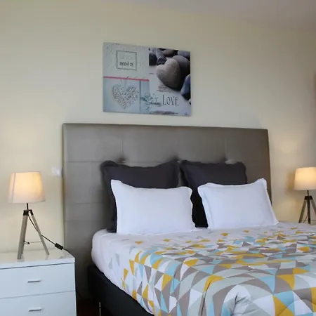 Hills And Atlantic Ocean Retreat - Conceicao House 別荘 カリェタ