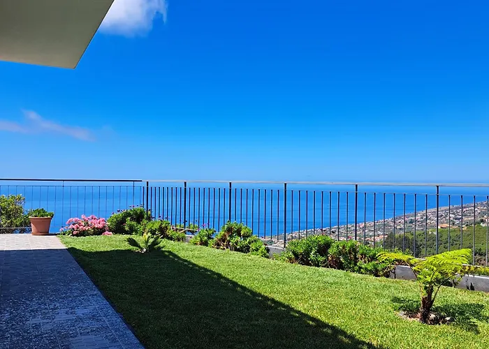 Σπίτι διακοπών Hills And Atlantic Ocean Retreat - Conceicao House