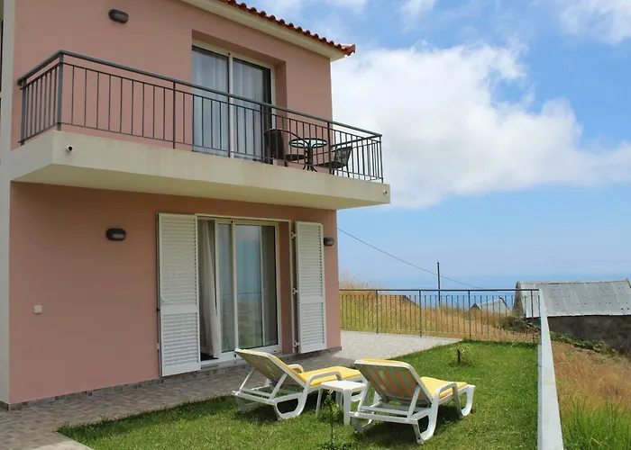 Hills And Atlantic Ocean Retreat - Conceicao House 度假居 卡列塔